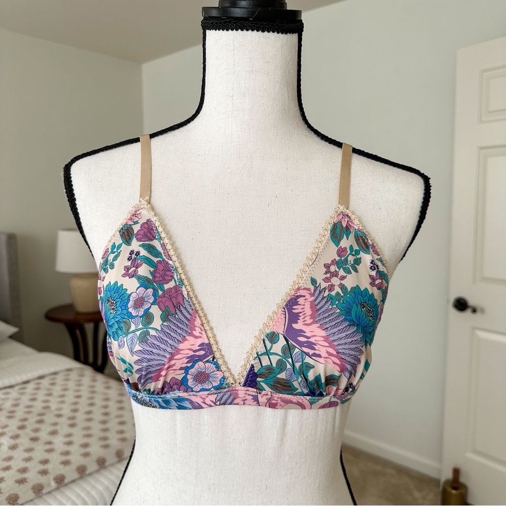 🌸 SPELL 🌸 Siren Song Triangle Bralette SMALL